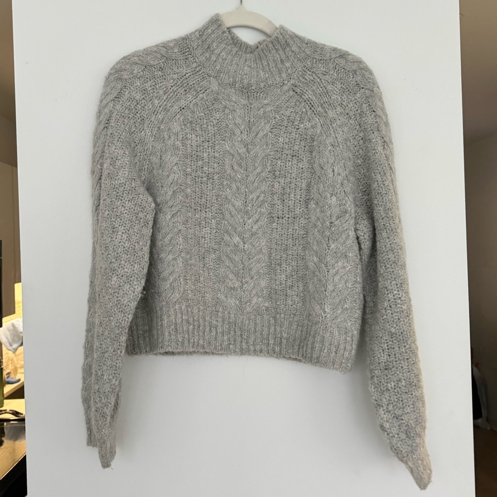 Aritzia Sunday Best grey mock neck sweater